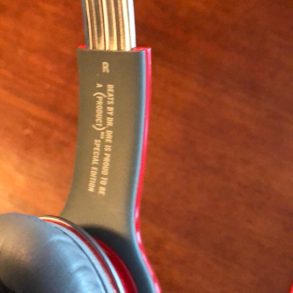 Adjustable red beats, solo HD special edition - Picture 6 of 7